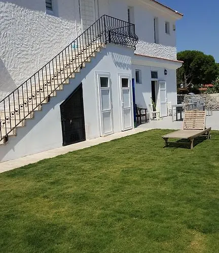 Yali Ilica Alacati